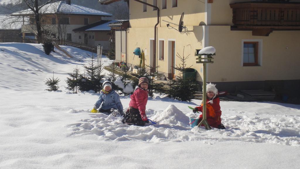 Appartement Familien-Bauernhof Neumoar à Sankt Johann im Pongau Extérieur photo