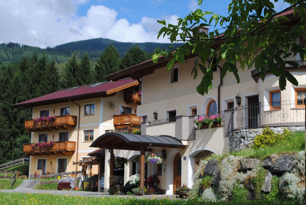 Appartement Familien-Bauernhof Neumoar à Sankt Johann im Pongau Extérieur photo