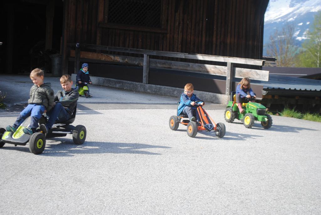 Appartement Familien-Bauernhof Neumoar à Sankt Johann im Pongau Extérieur photo