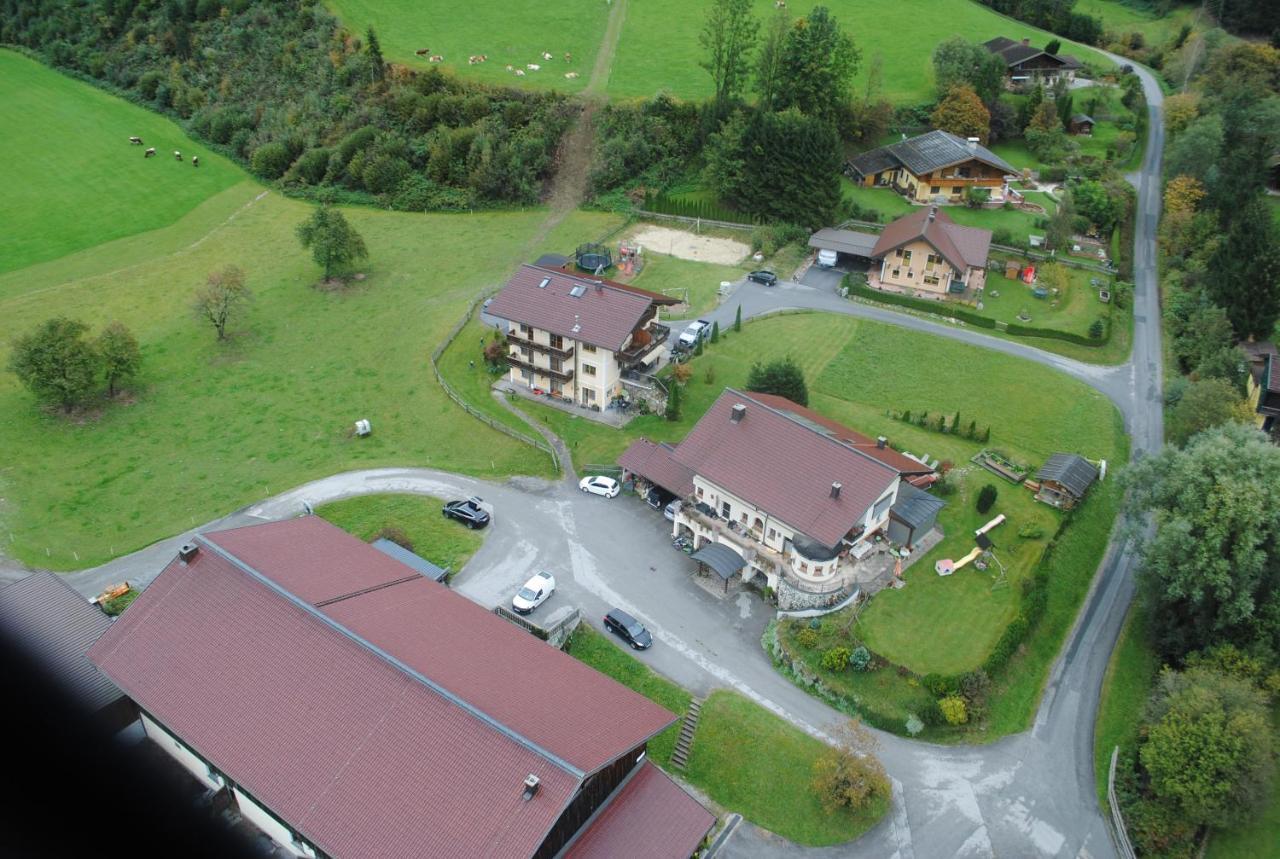 Appartement Familien-Bauernhof Neumoar à Sankt Johann im Pongau Extérieur photo
