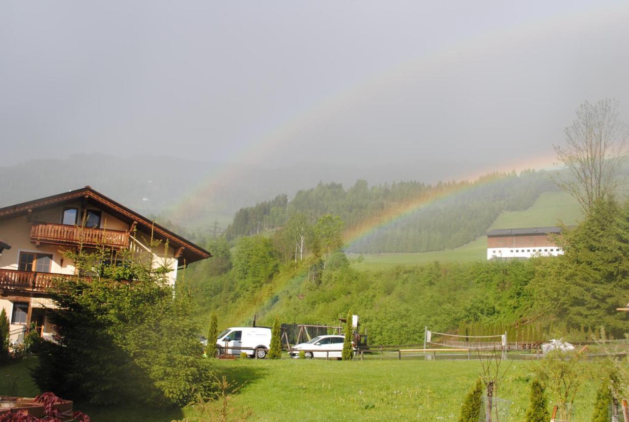 Appartement Familien-Bauernhof Neumoar à Sankt Johann im Pongau Extérieur photo